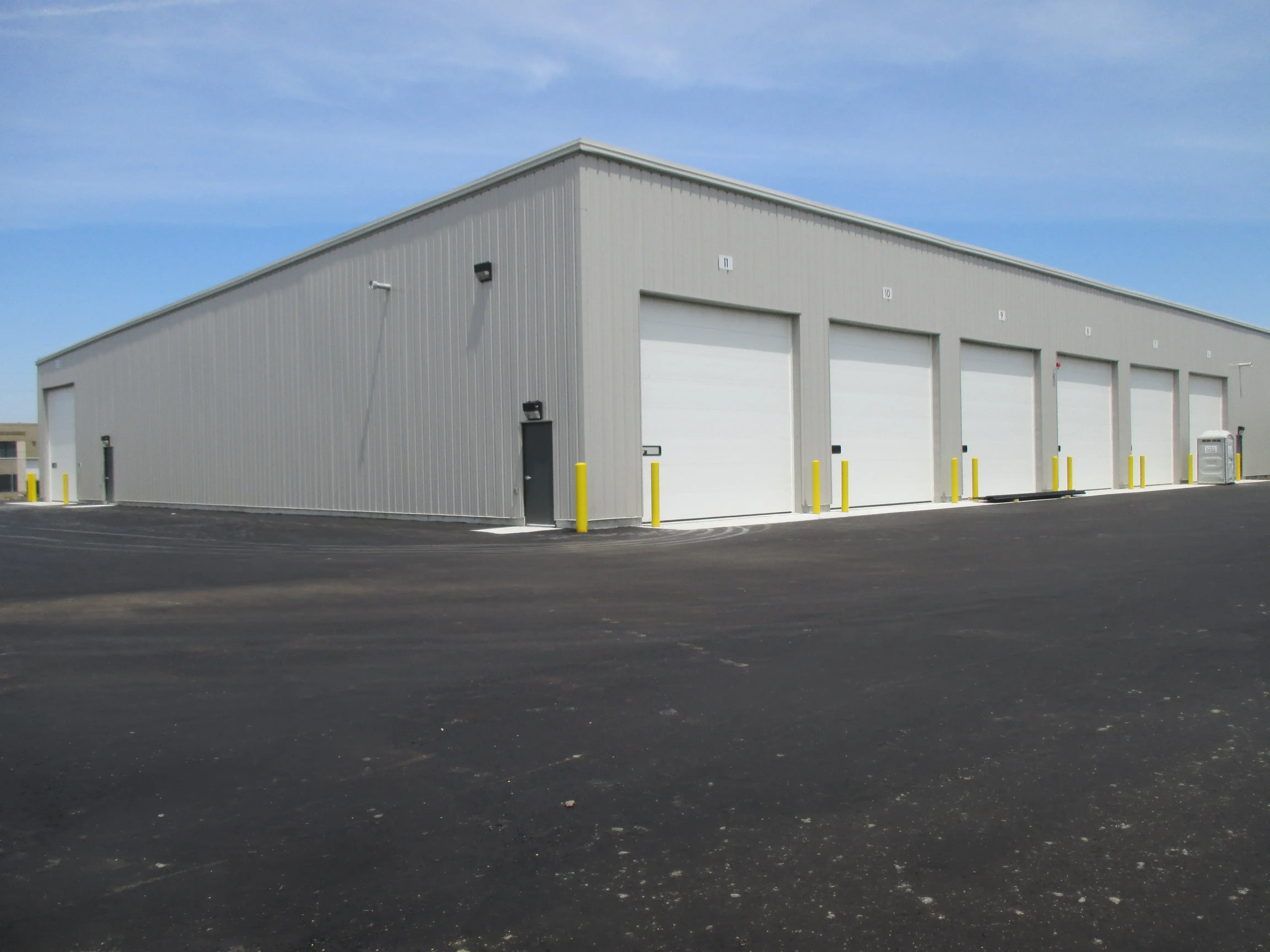 Tecumseh, ON Distribution Facility
